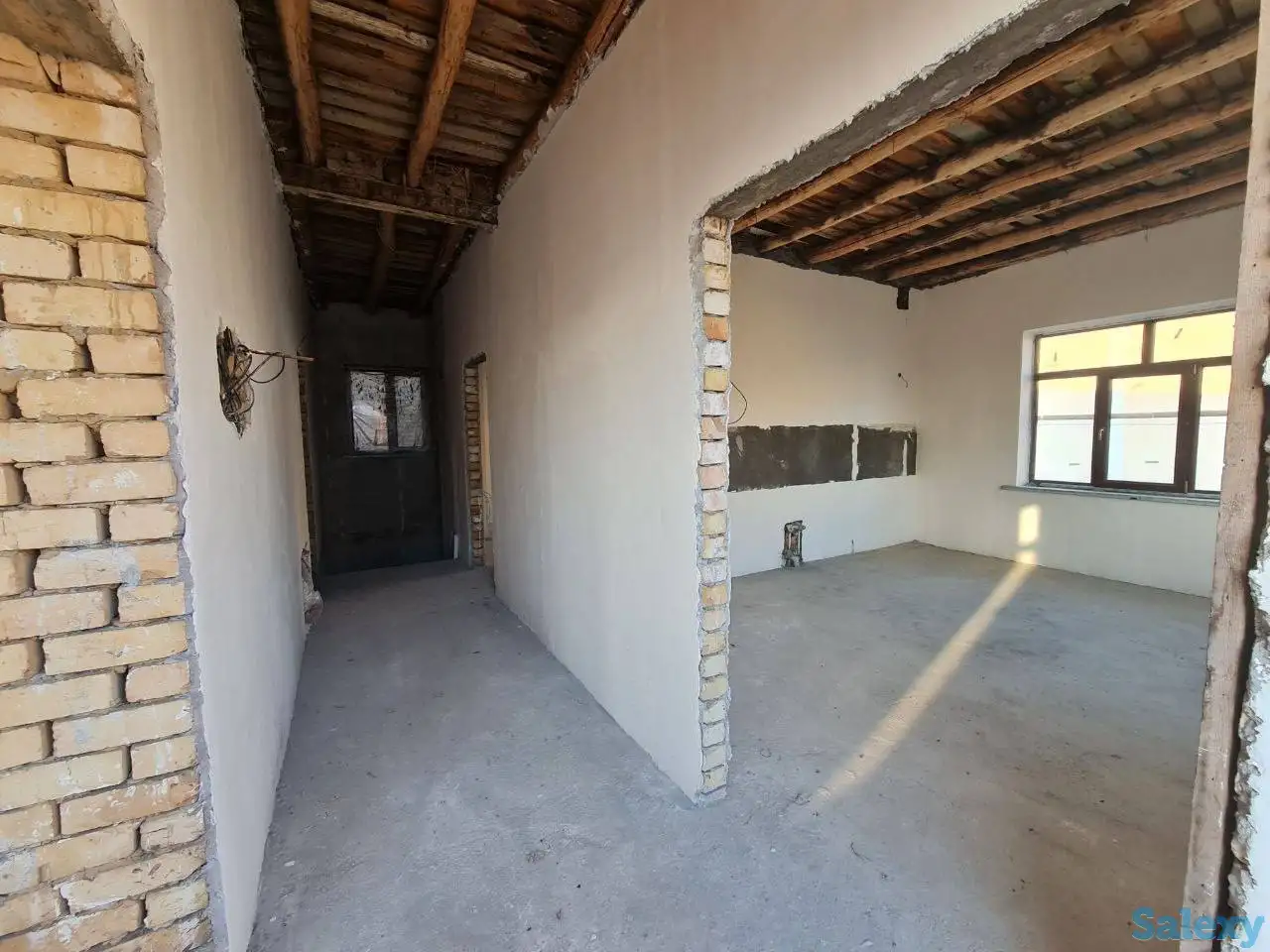 Кук Сарой,дом,5-соток,4-комнаты,300 м²,фасад 25 м,начат ремонт, фотография 4