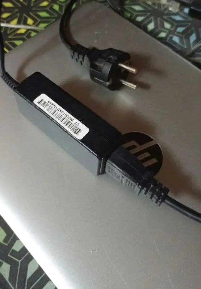 срочно продам ноутбук hp 15, фотография 2