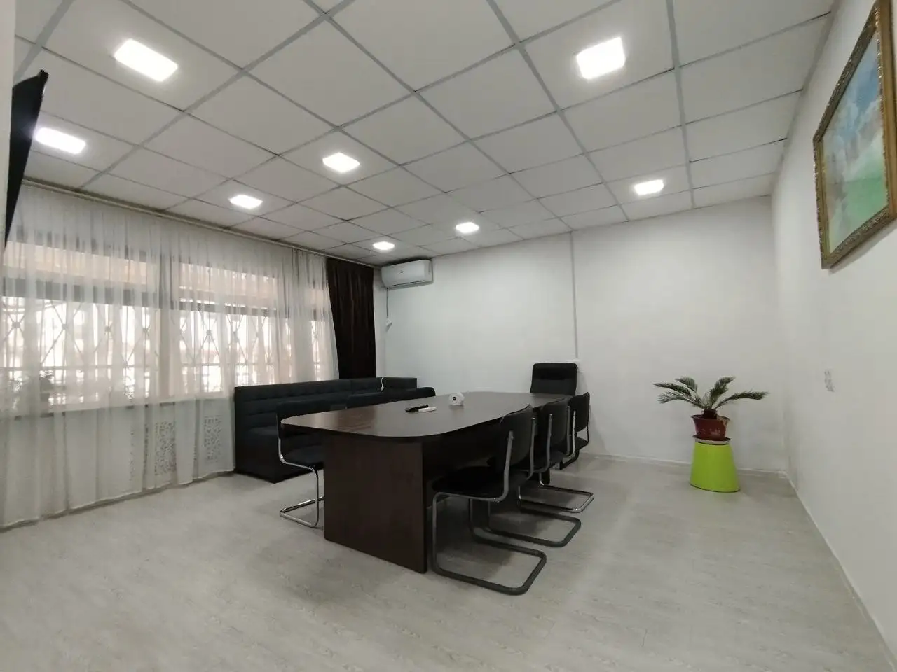 Сдам офис в центре, ул. Нукусс 4, фотография 3