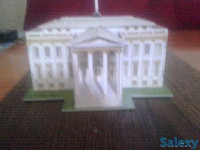 белый дом из 3д пазла, фотография 3