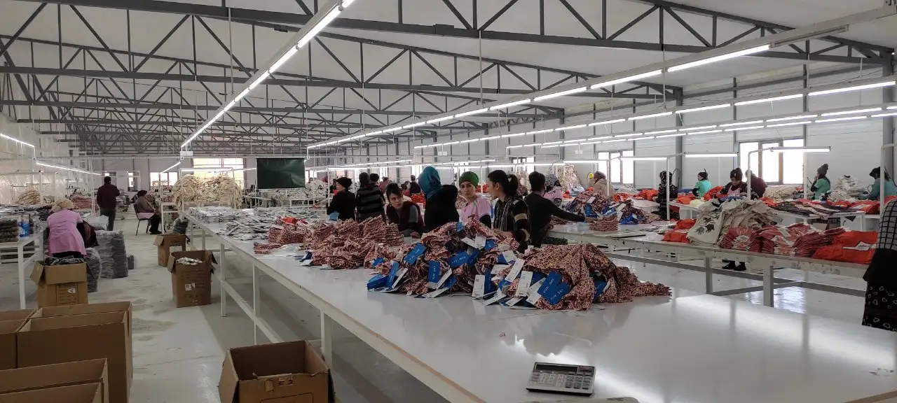 Швейная Фабрика, Навбахарском районе, махалле 