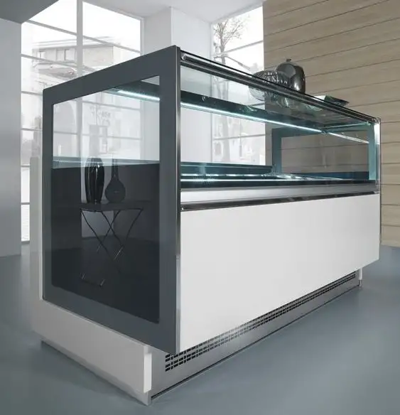 Кондитерская витрина холодильная, фотография 11