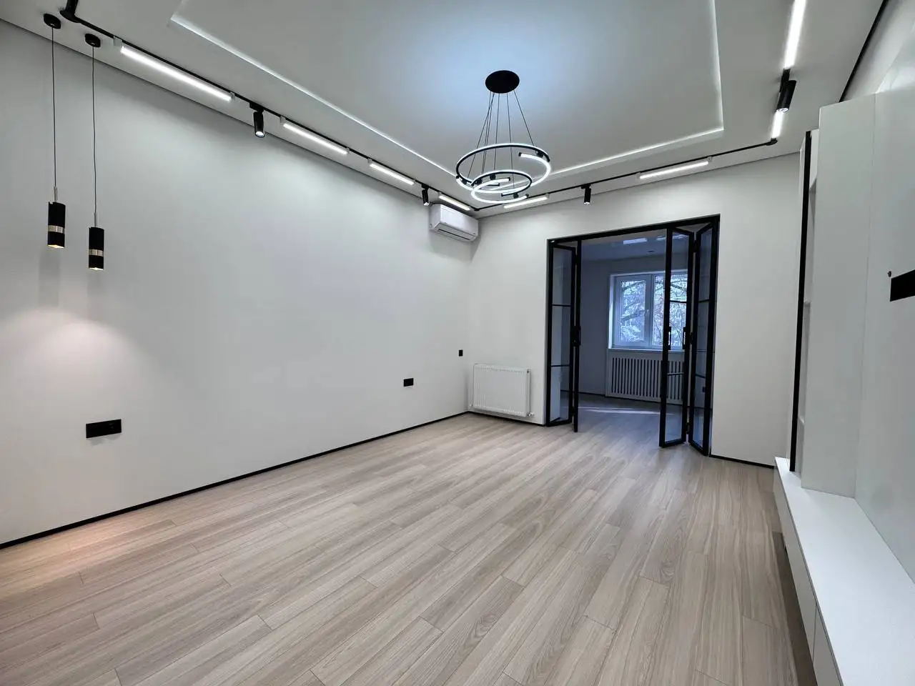 Продаётся 2х комнатная квартира на Ц-1  ул. С. Азимова, фотография 4