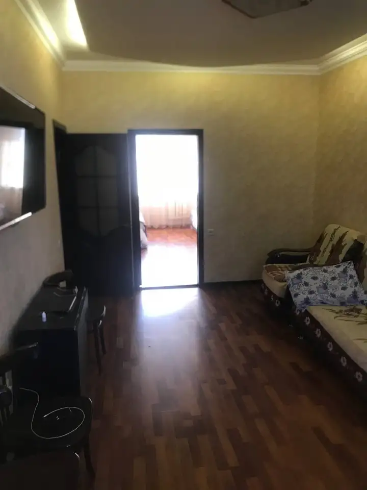 Продаю свою квартиру на Юнусабад 8 квартал 334 с ремонтом и мебель, фотография 4