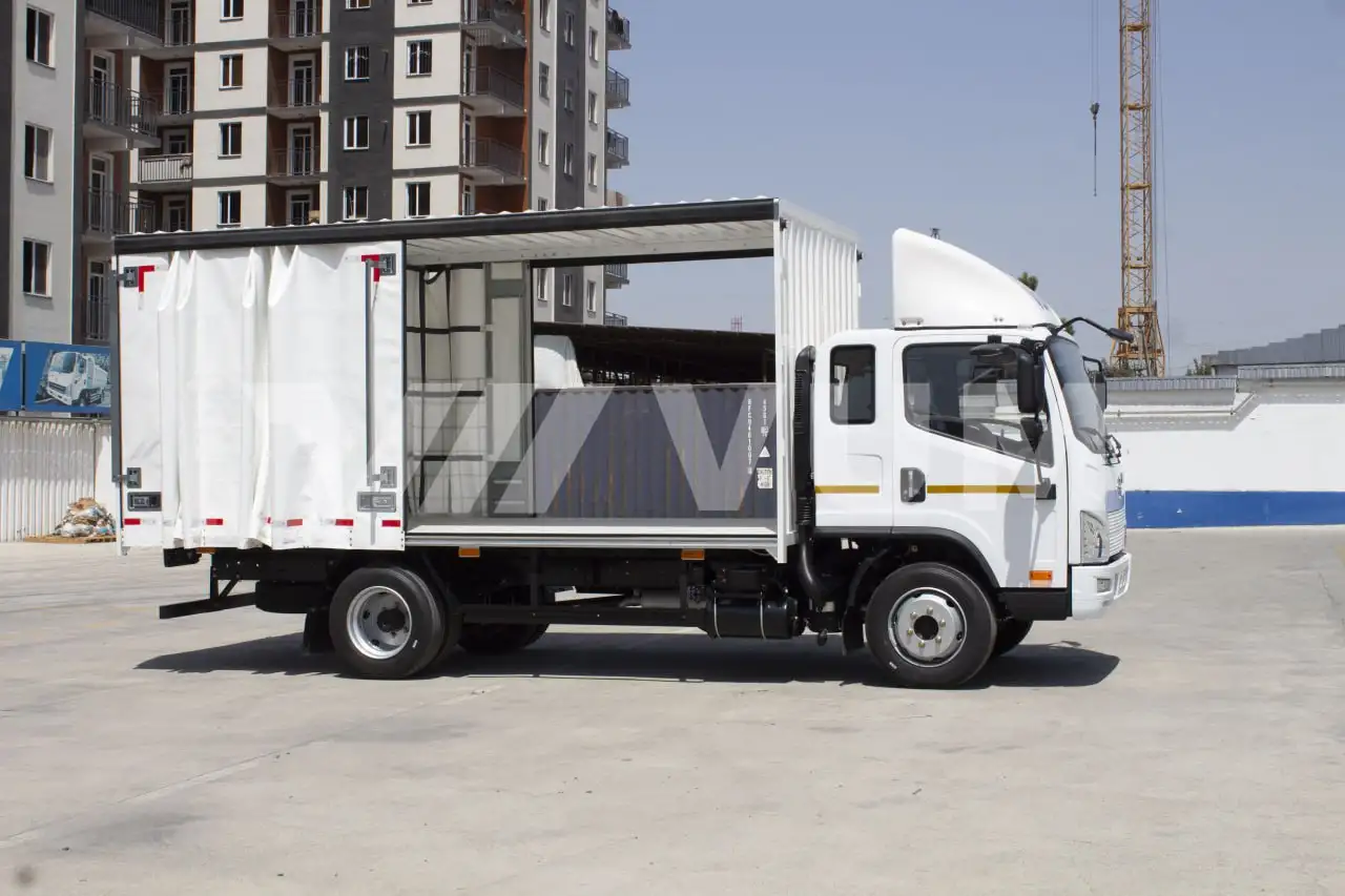 Автофургон шторно-тентовый FAW Tiger V 7 т дизель, фотография 4