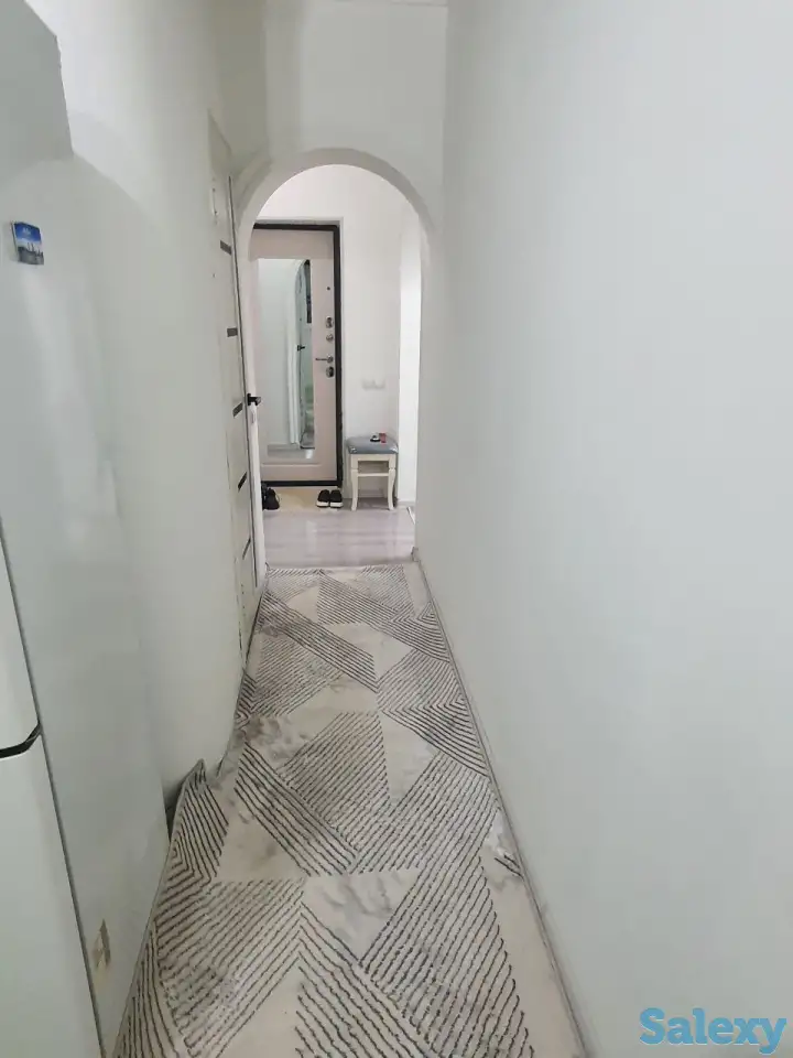 Бобура Центр Своя 3 / 2 / 9 королевский этаж с новым ремонтом и мебелью Яккасарайский район Большой зал 5×5, фотография 7