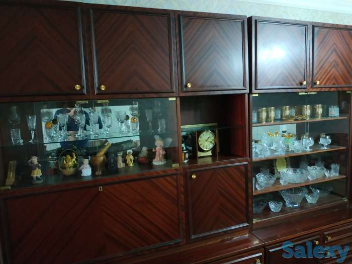 Стенка для зала производства 