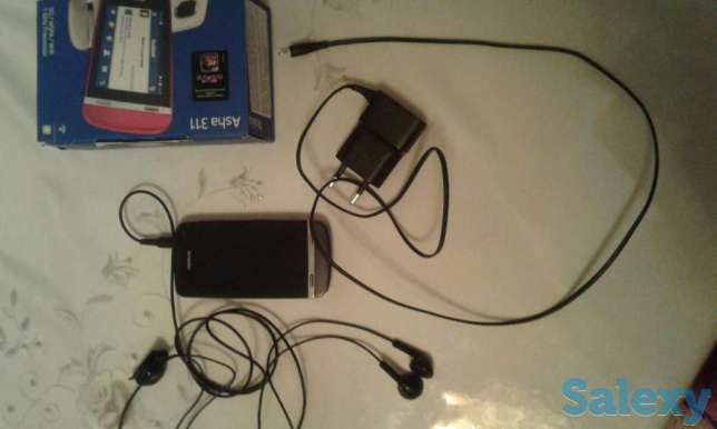 Nokia Asha 311, фотография 1