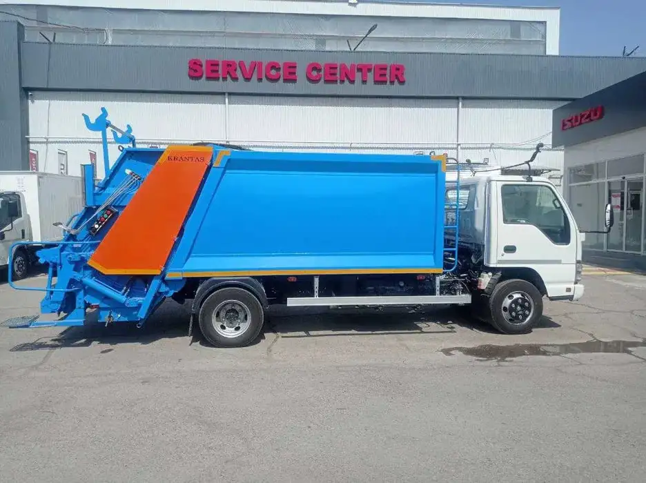 Мусоровоз с доп. опцией Isuzu, фотография 1