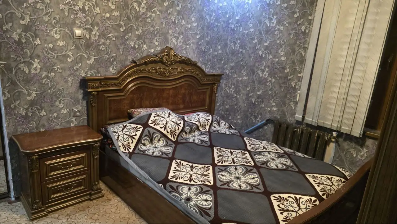 Сдаю квартиру 2/4/4 Юнусабад-5 ресторан Шохсарой, фотография 3