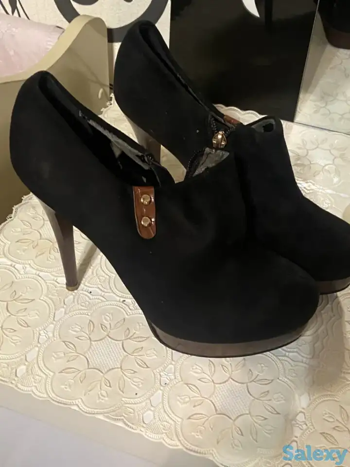 Женская обувь, фотография 1