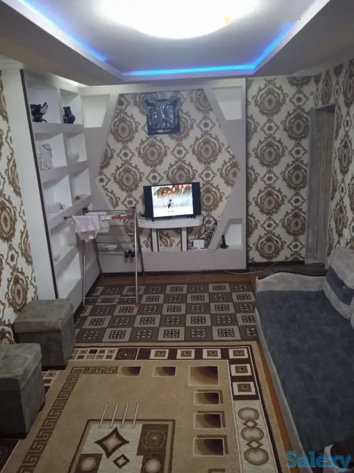 Продаётся квартира, 1 мкр Октябрь 20 дом, фотография 1