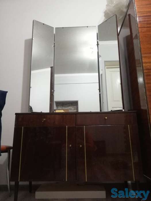 Трильяж, трюмо с ящиками и зеркалами, фотография 5