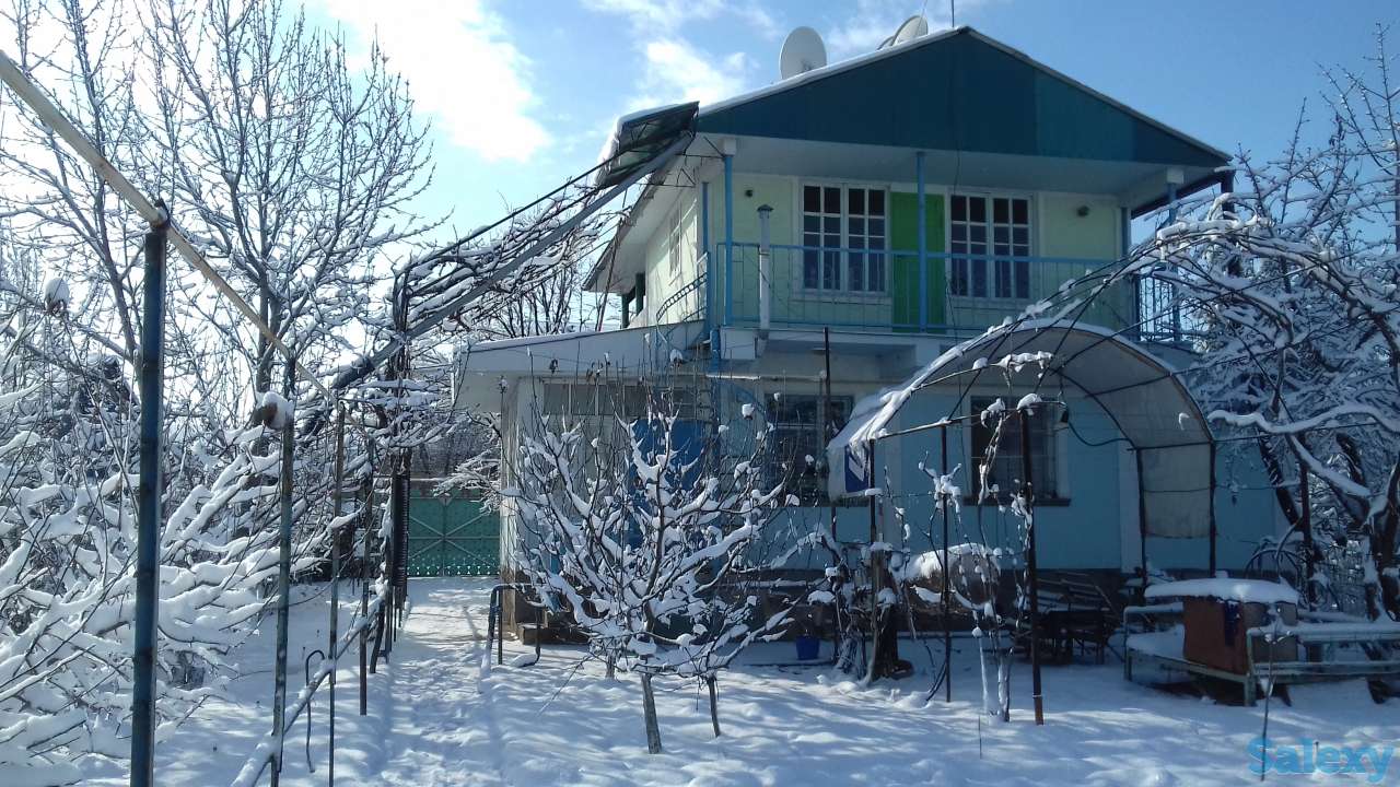 Продается кирпичный дом с участком 8 соток в Зангиатинском районе, фотография 1