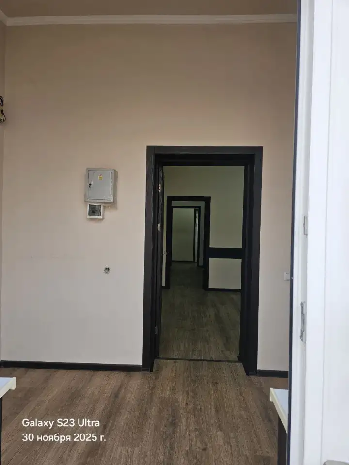 Дархон махалласида офис сотилади., фотография 6