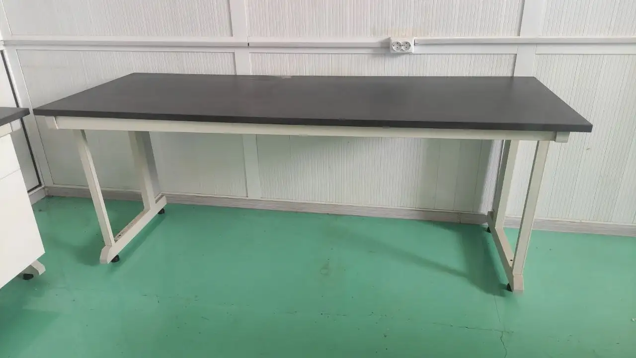 Лабораторные качественные столы защита от агресивных сред, фотография 3