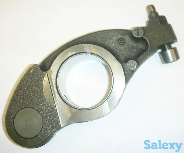 Коромысло впускного клапана Iveco, фотография 1