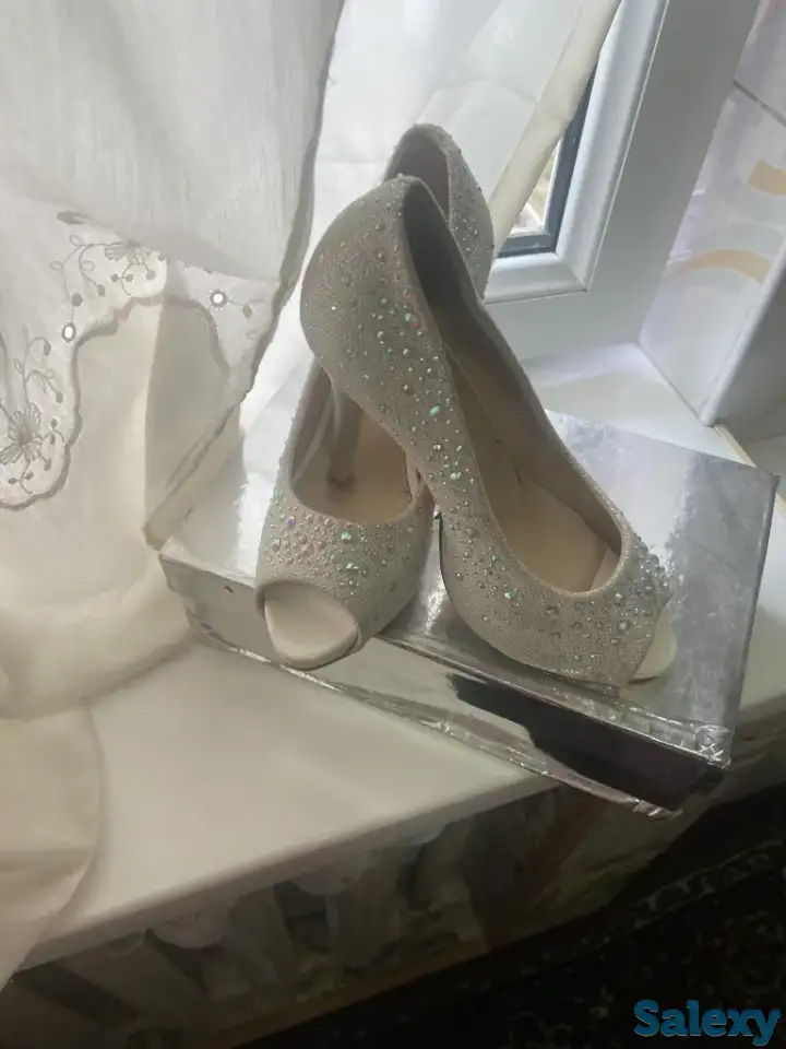 Женские туфли, фотография 2