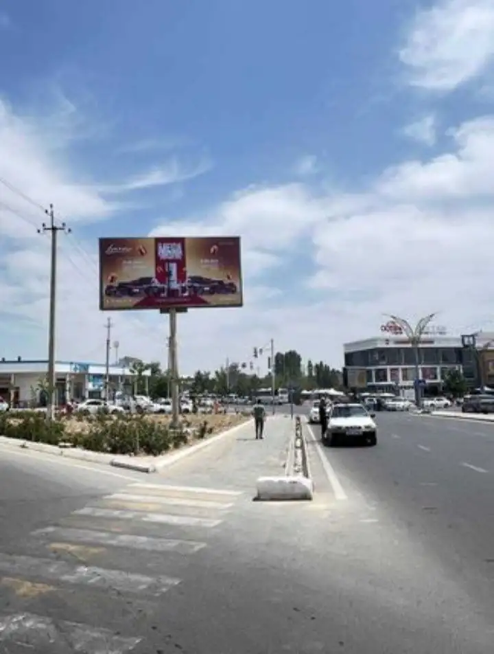 Bilbordlarda reklama, фотография 4