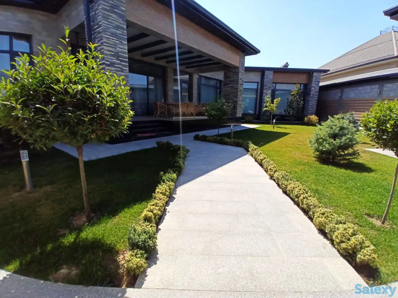 Продажа недвижимости, фотография 1