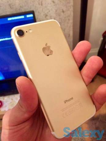 IPhone 7 Gold, фотография 1