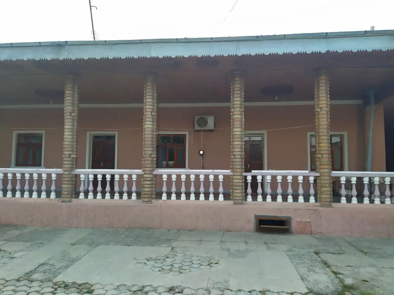 Jizzaxda uy sotiladi, В описании, фотография 3