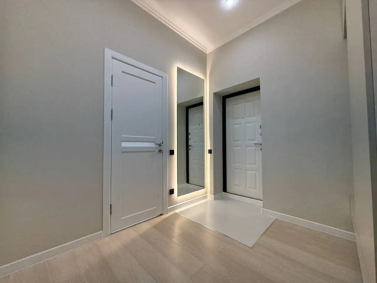 Продам новый евролюкс 2/3/5 улМироншох жкГолден хаус 51кв.м, фотография 10