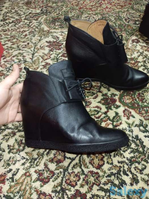 Натуральная кожаная и замшевая полусапожки, фотография 1