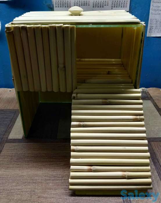 Двухэтажный домик оформленный камышом., фотография 2