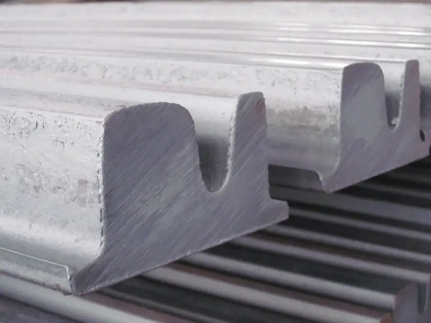 Трамвайные рельсы Марк.: ЛК1; РТ62; Т58; Т62, L.: 12,5 м, Тип: трамвайные, фотография 1