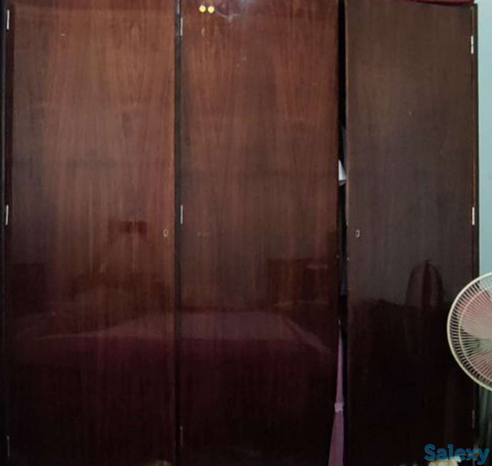 Шкаф для одежды, фотография 1