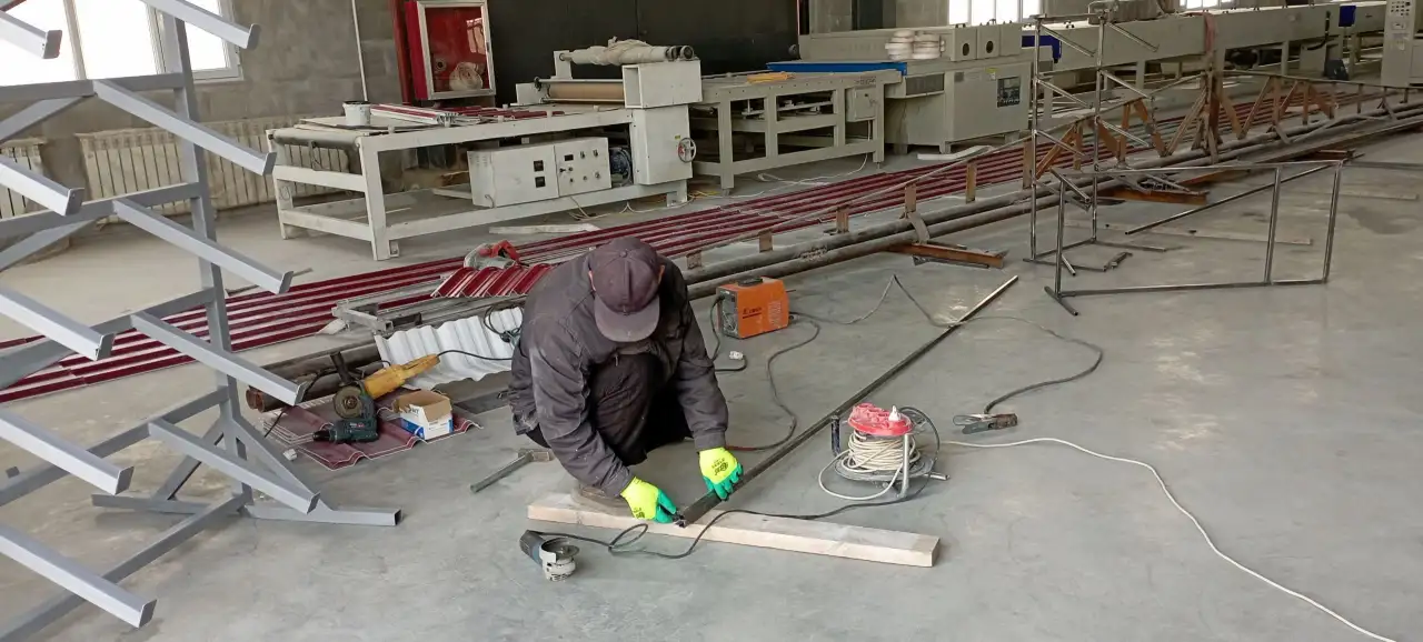 Линия по производству декоративных панелей, фотография 2