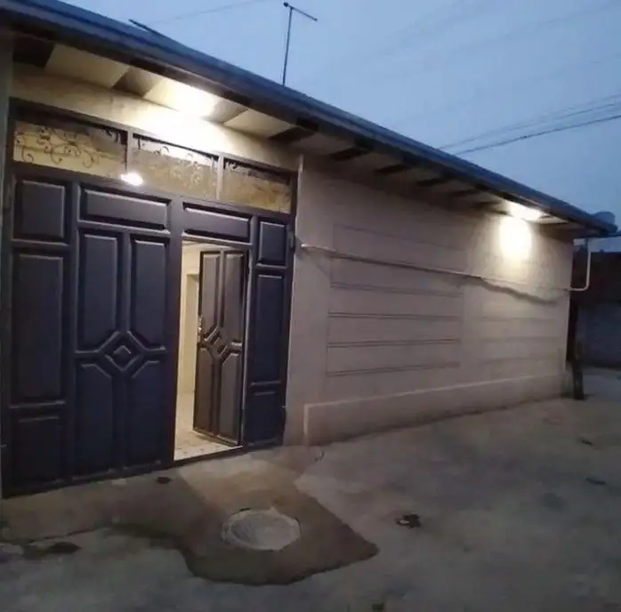 ИПОТЕКА  ПРОДАЁТСЯ  ДОМ  Яшнабадский район, улица Мухтар Ашрафи, 3-комнаты, фотография 1