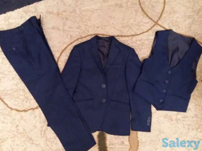 Костюм брюки и жилетка для школы., фотография 1