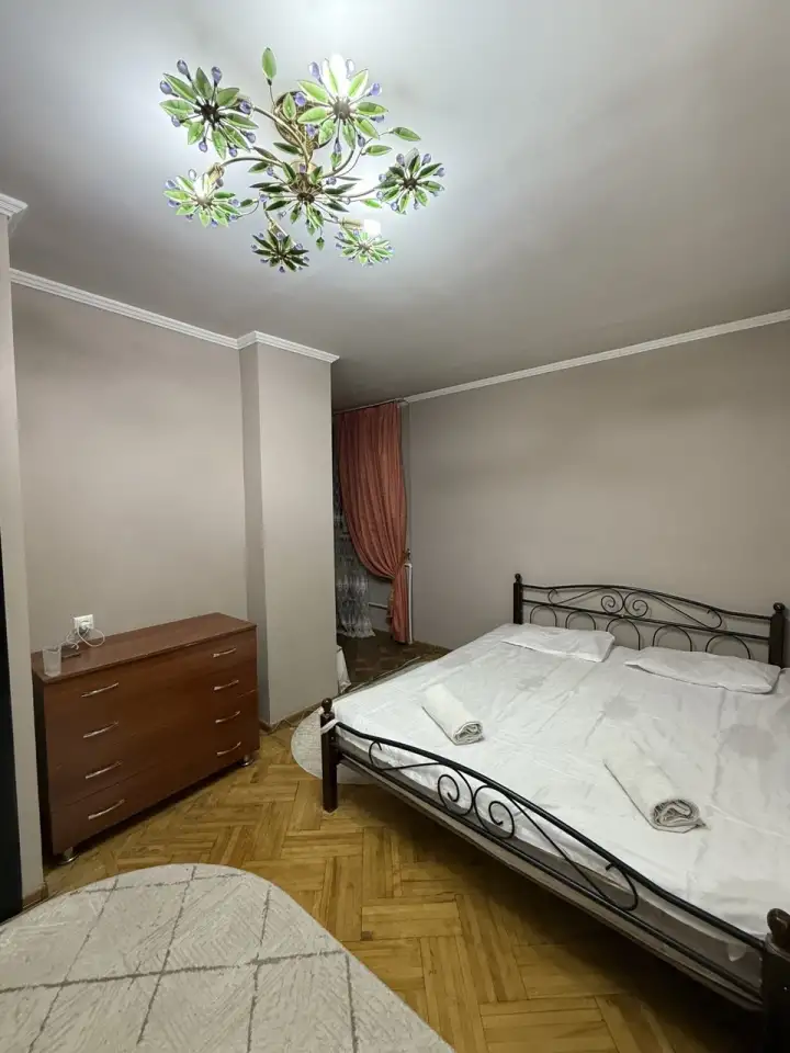 Бабура Двухуровнева. 4 ком., фотография 6