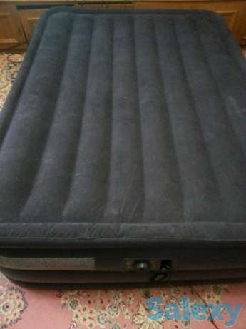 Новая надувная кровать INTEX, фотография 1