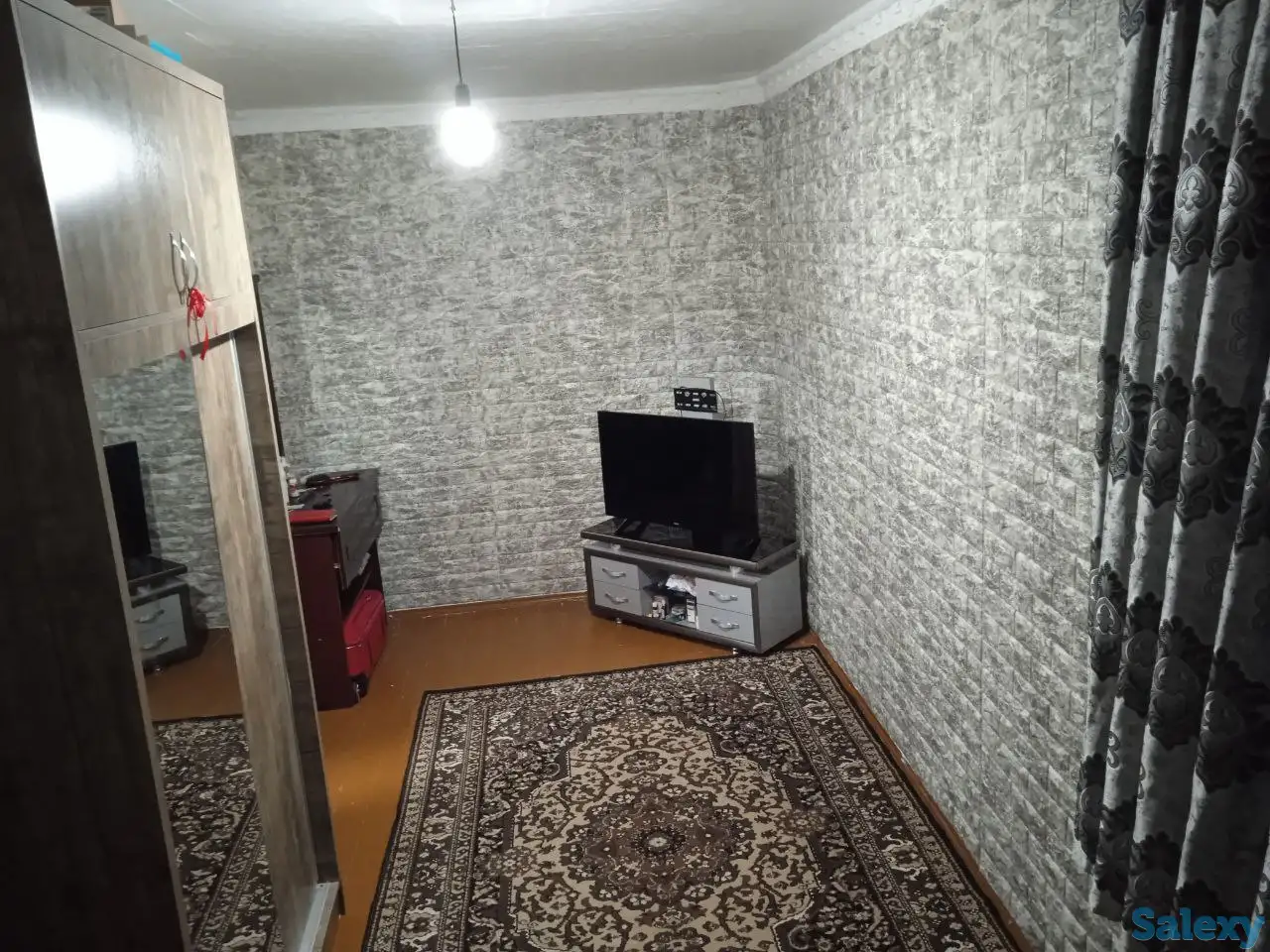 Продаётся квартира, 1 мкр Октябрь 20 дом, фотография 3