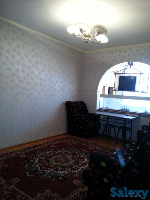 Продаётся трёхкомнатная квартира.Микрорайон 3/1, фотография 2