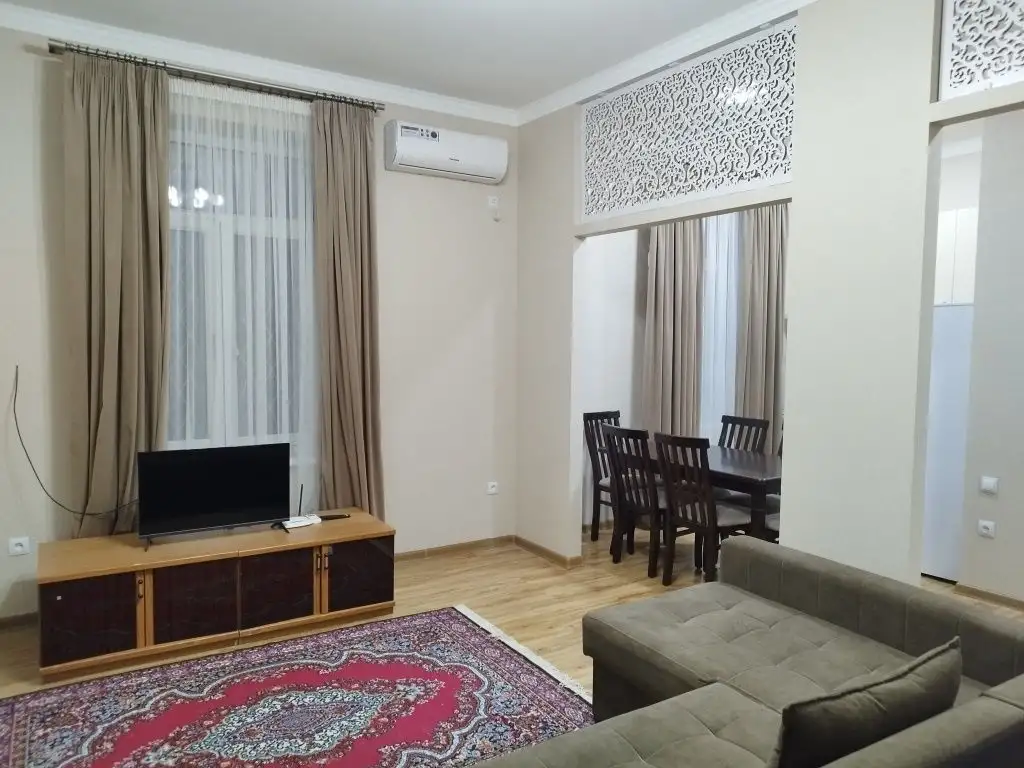 2-комнатная квартира на Бадамзаре, ул. Богишамол, фотография 1