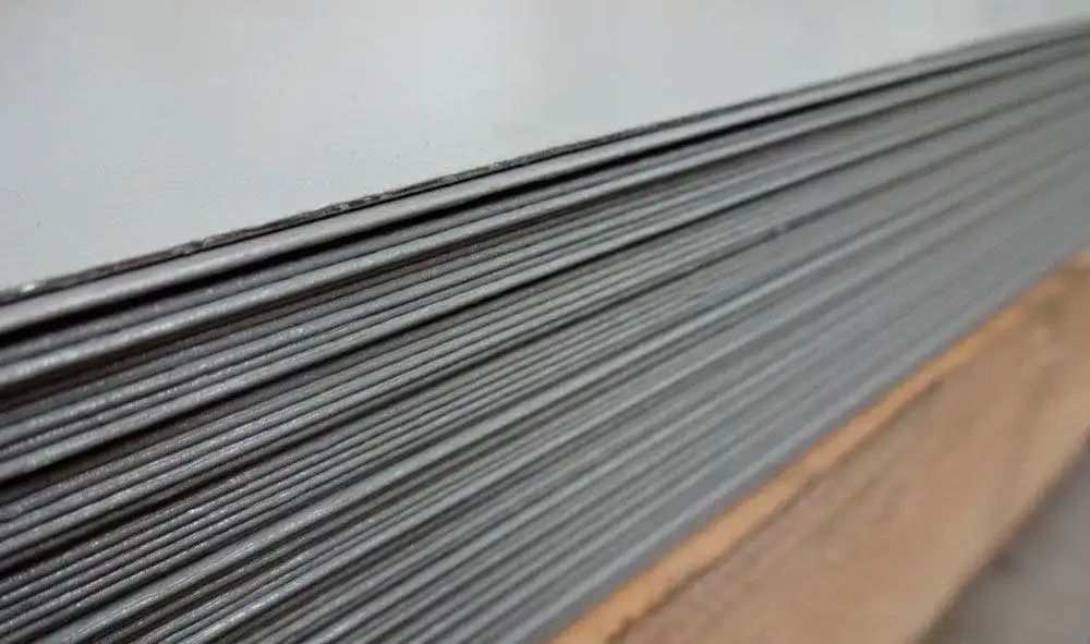 ПВХ-металл PLASTFOIL FERROPLAST 1000x2000 метал-0,6 мм,пвх0,8 RAL 7030, фотография 1