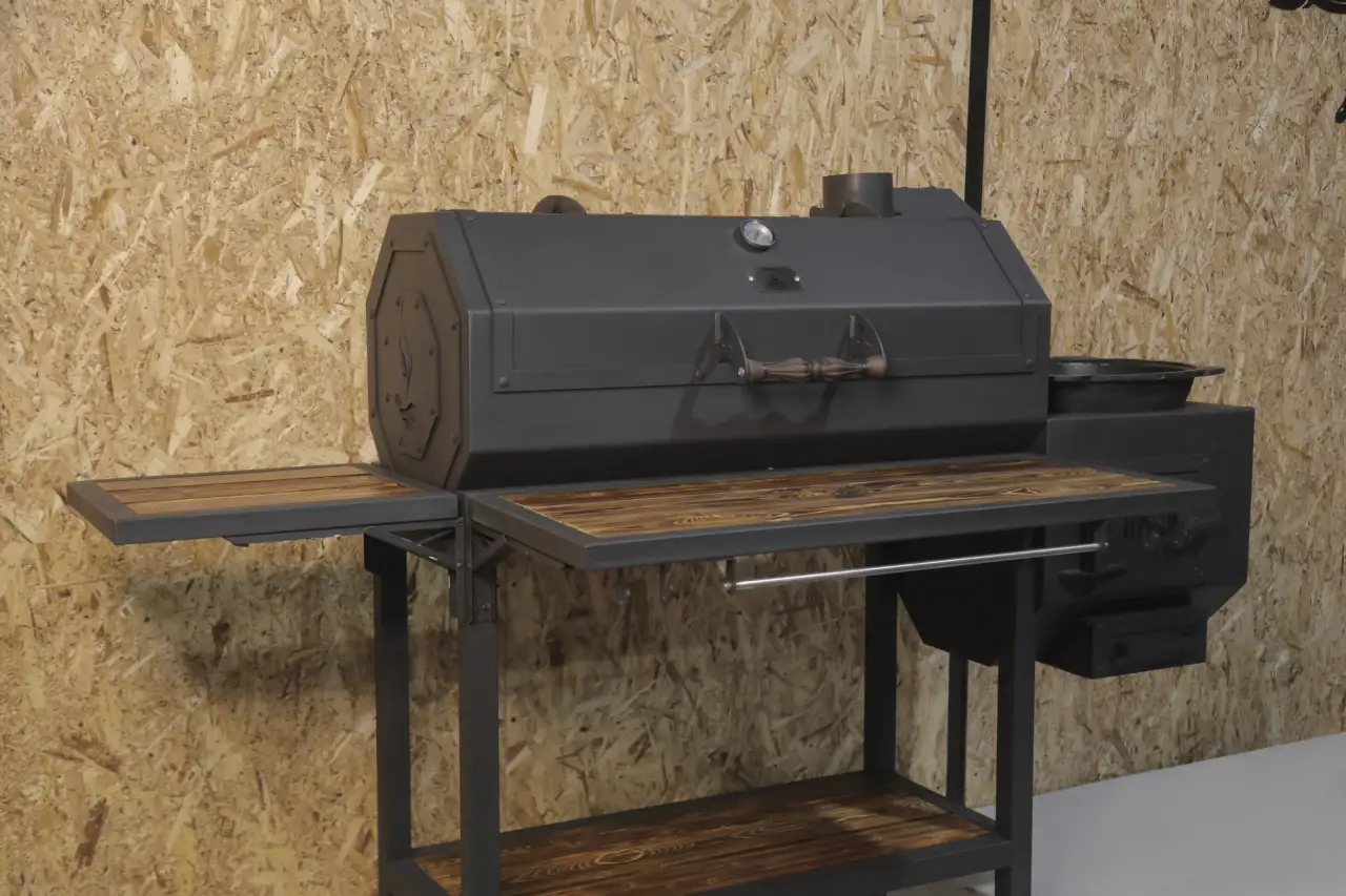 PRO-130 Смокер-мангал-барбекю-очаг, фотография 2