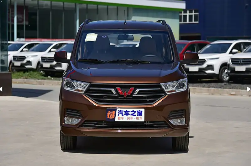WULING -  NEW  Hongguang plus 5 местный, фотография 2
