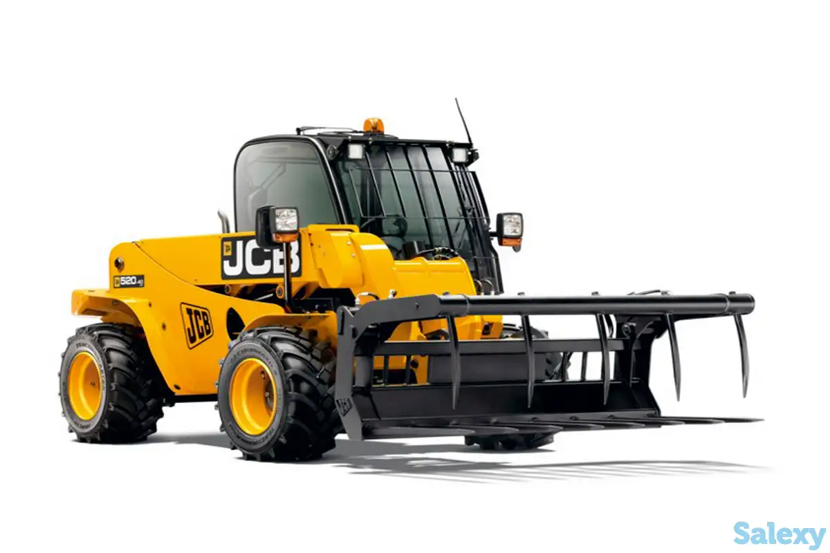 Компактный телескопический погрузчик JCB 520-40, фотография 1