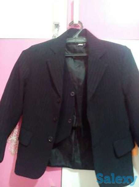 Пиджак и жилетка. Итальянского производства 'Ferro', фотография 1