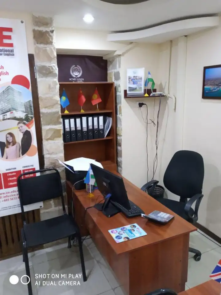 Новомосковская от владельца помещение , можно под офис, неж фонд 1 этаж вдоль дороги, фотография 6