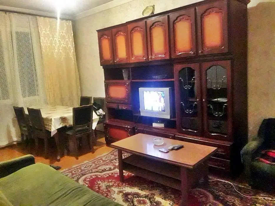 Сдам в Аренду. метро Буюк Ипак Иули. Горького. 2х.комнатная., фотография 2