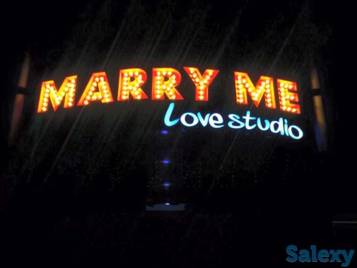 Наружная реклама, фотография 1