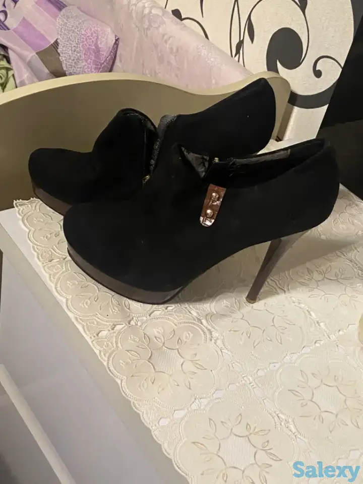 Женская обувь, фотография 3